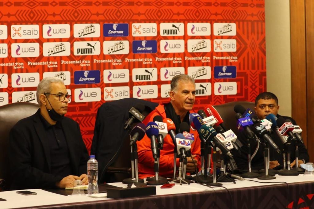  كيروش خلال المؤتمر الصحفي استعدادًا للمشاركة في نهائيات كأس أمم إفريقيا