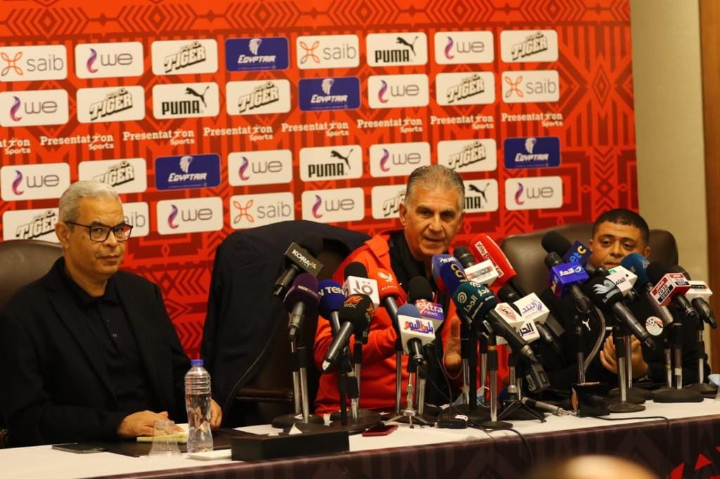  كيروش خلال المؤتمر الصحفي استعدادًا للمشاركة في نهائيات كأس أمم إفريقيا