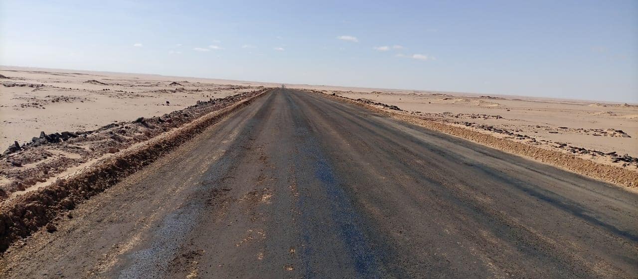 الوادي الجديد تجهز مقرا للإسعاف لخدمة درب الأربعين (2)