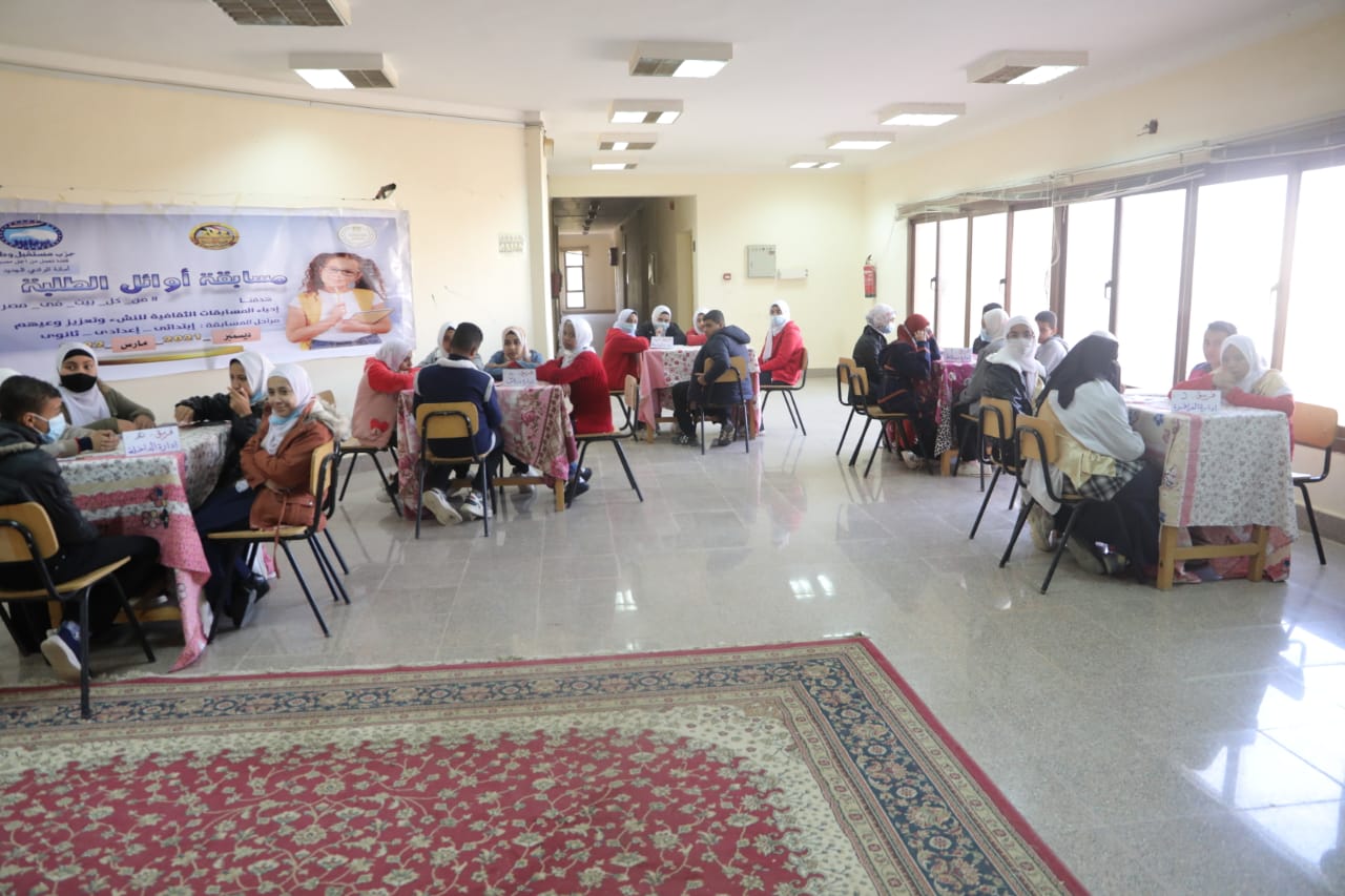 ختام مسابقة أوائل الطلبة المرحلة الإعدادية في الوادي الجديد (20)