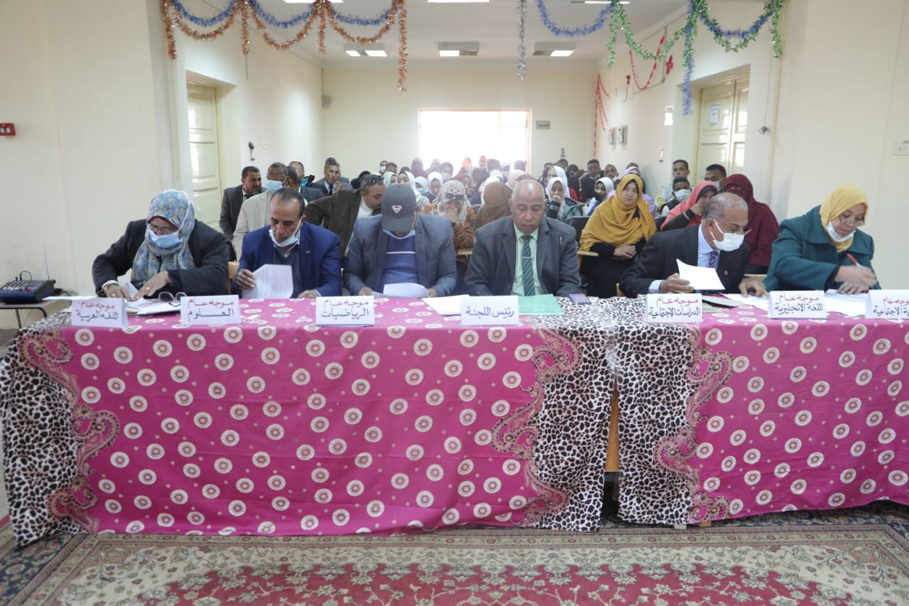 ختام مسابقة أوائل الطلبة المرحلة الإعدادية في الوادي الجديد (21)
