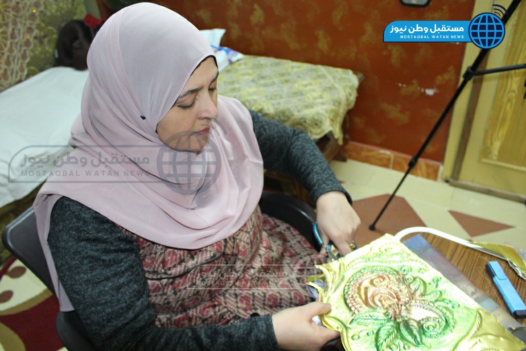 سوسو داخل ورشتها (5)