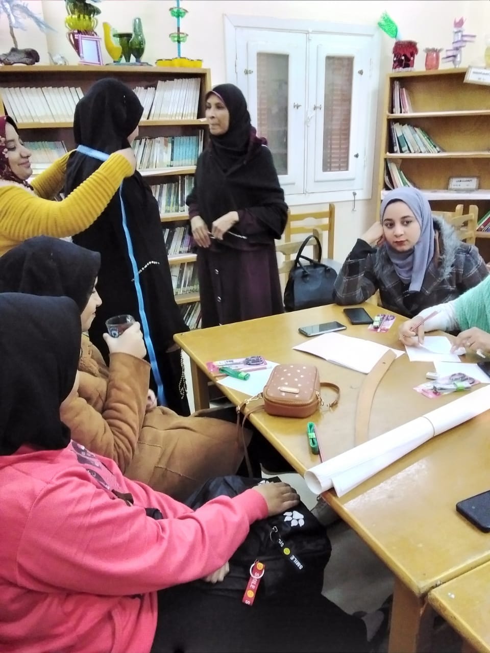اطلاق ملتقى حرفي للفتيات في مركز بالوادي الجديد (5)