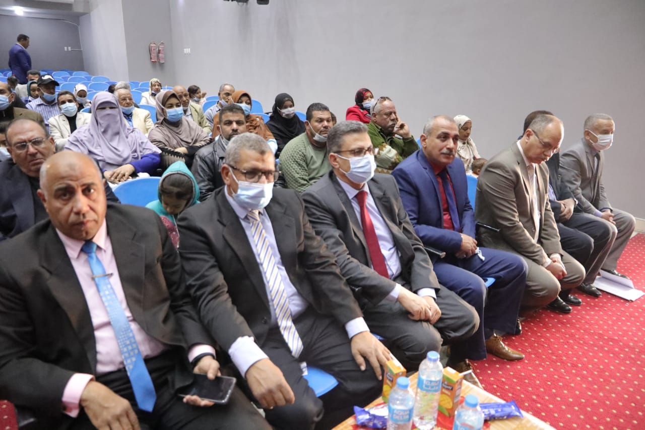 احتفالية ختام دوري اوائل الطلبة في الوادي الجديد (6)