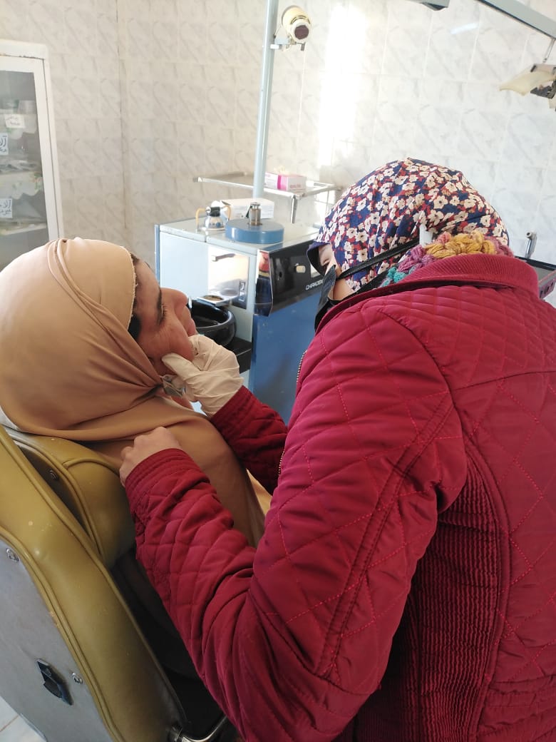 قافلة طبية لقرية الشيخ مفتاح بالوادي الجديد (1)