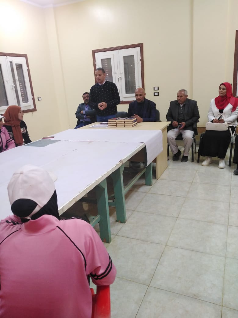 تكريم فريق كرة اليد في الوادي الجديد (4)