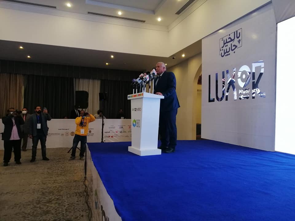 الوادي الجديد تشارك في الملتقى 12 للمسئولية المجتمعية (6)