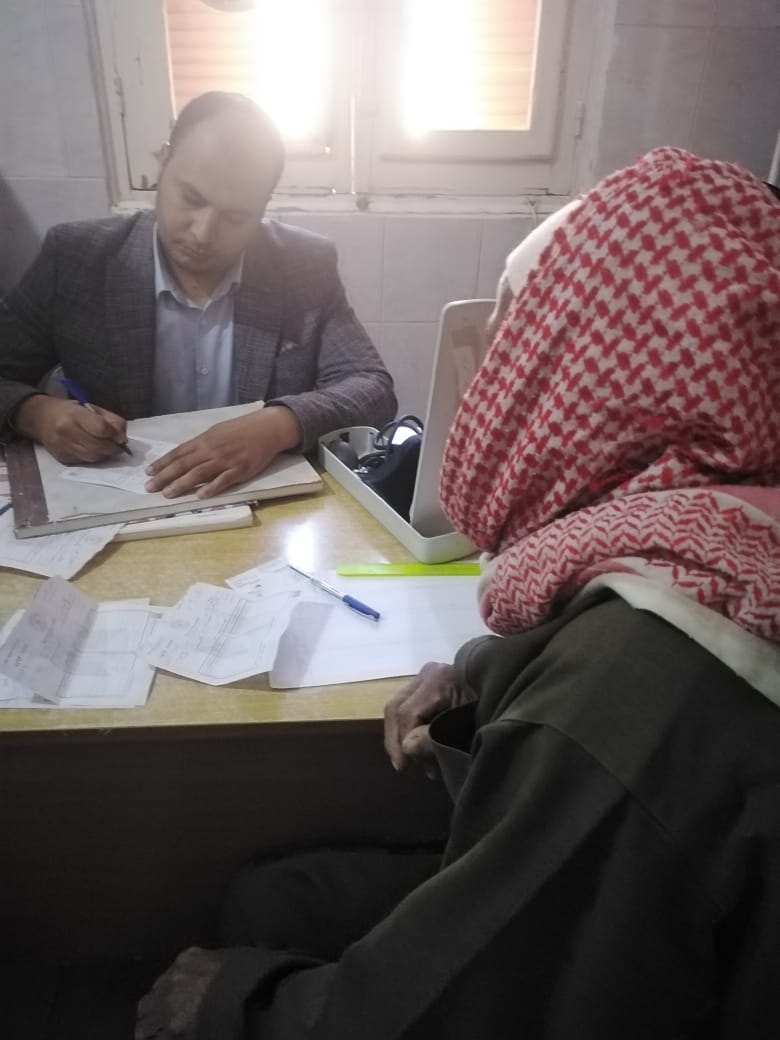 قافلة طبية لقرية العوينة بالداخلة (9)