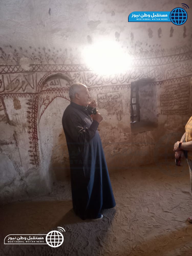 جانب من جولة الوفد البولندي بمعالم الوادي الجديد السياحية والأثرية (8)