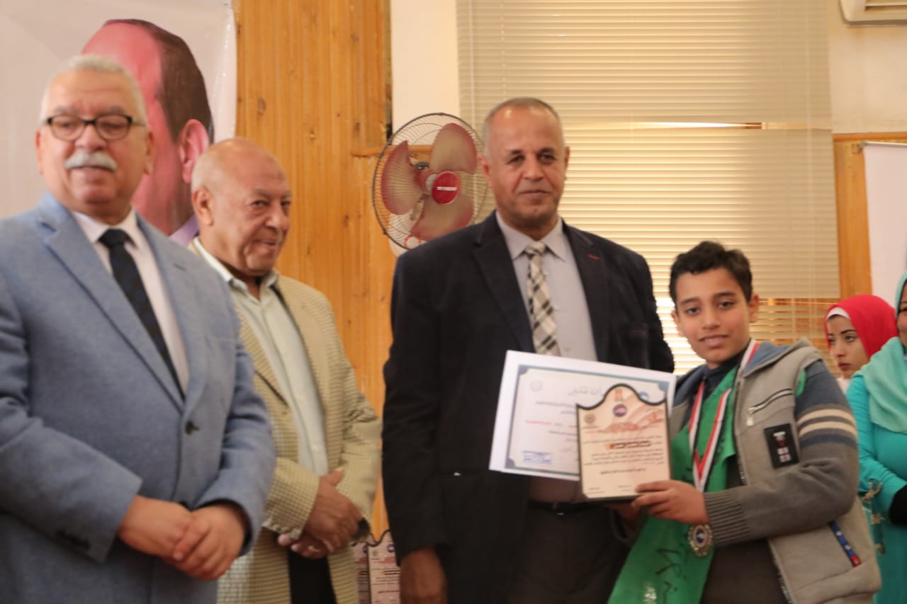 احتفالية تكريم اوائل الطلبة بالوادي الجديد (22)