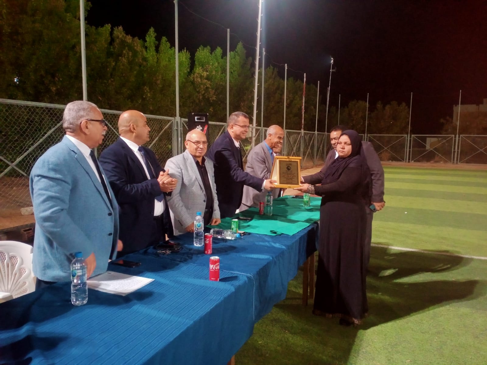 احتفالية تكريم أمهات مثاليات في مركزي الخارجة وباريس (4)