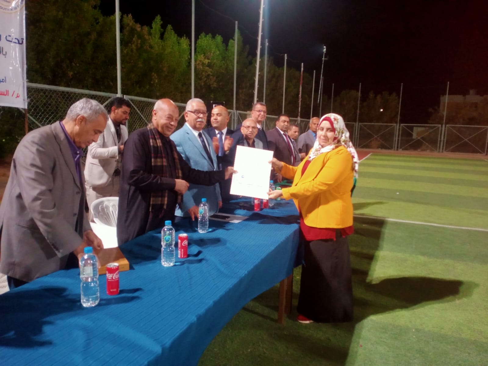 احتفالية تكريم أمهات مثاليات في مركزي الخارجة وباريس (30)
