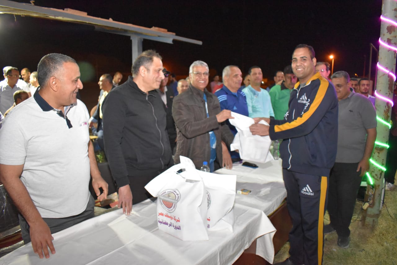 فطار جماعي ودورات رمضانية بمناجم فوسفات الوادي الجديد (1)