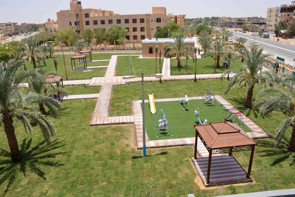 تجهيز الحدائق والمتنزهات العامة في الوادي الجديد استعدادا لعيد الفطر (4)