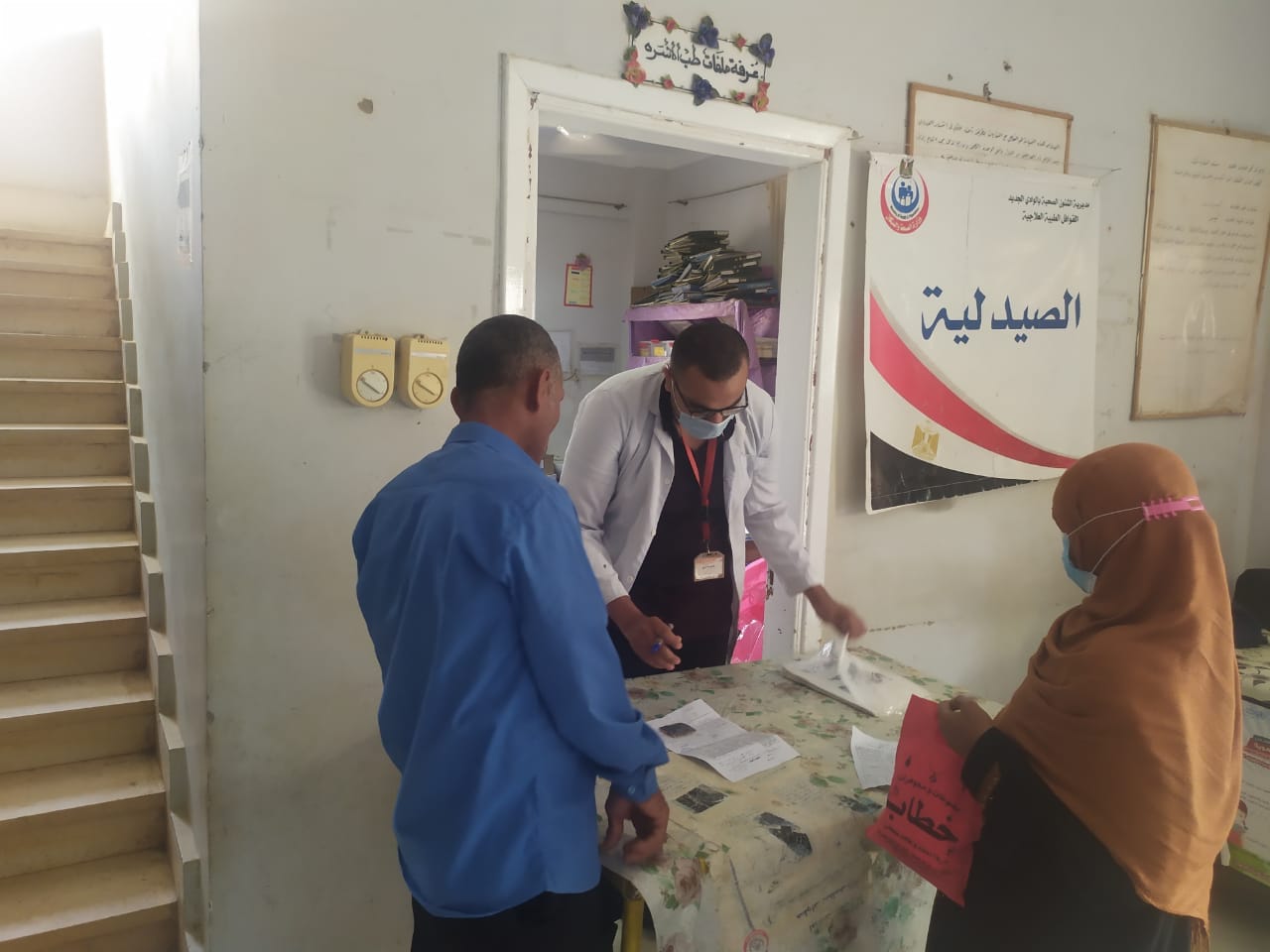 3 قوافل طبية في مركزي الداخلة وبلاط (3)