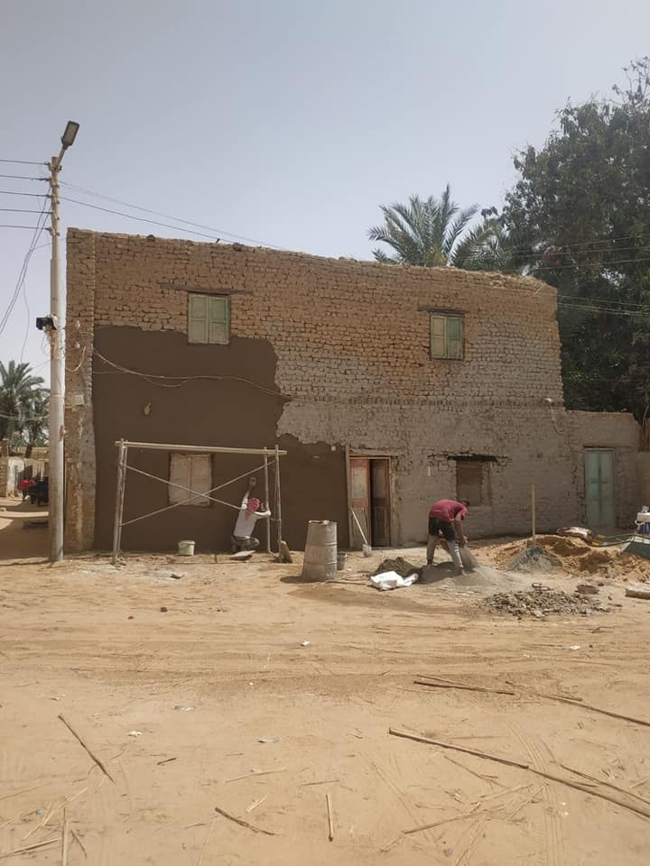 تطوير منطقة عين بشارة بواحة الخارجة (1)