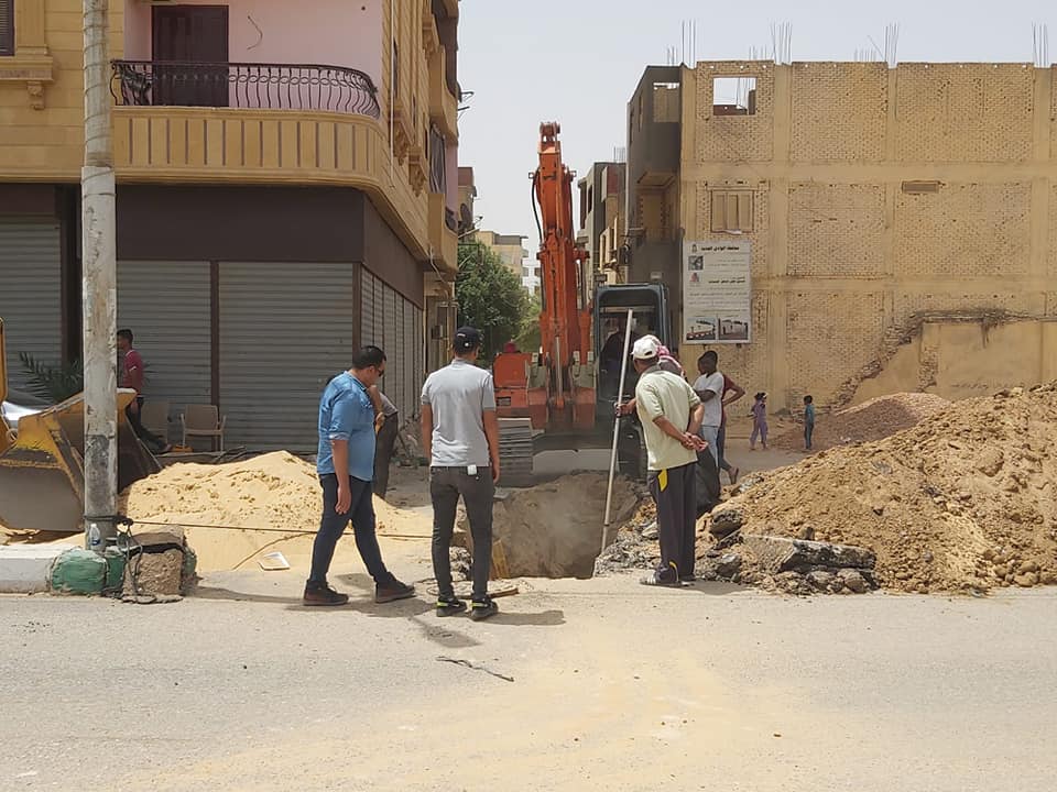 تطوير منطقة عين بشارة بواحة الخارجة (3)