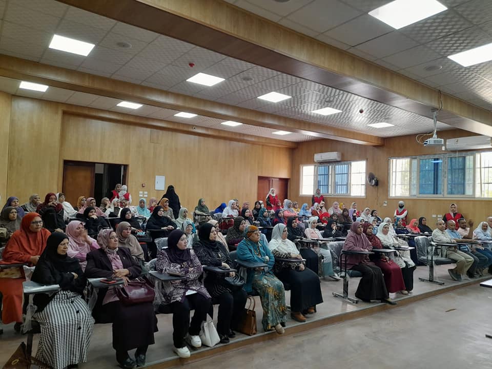 انطلاق برنامج المشورة الأسرية في الوادي الجديد (1)