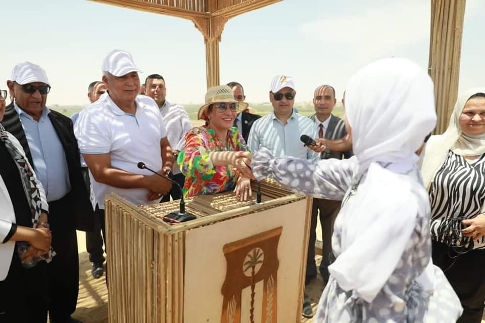 فعاليات اعلان مدينة الخارجة صديقة للبيئة (8)