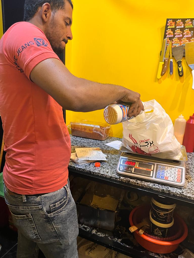 جانب من حملة الصحة بالوادي الجديد (7)