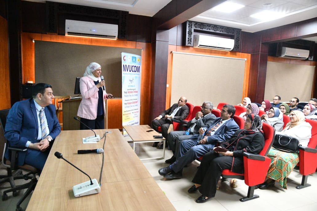 فعاليات المؤتمر الثاني لكلية الطب بمقر الجامعة (4)