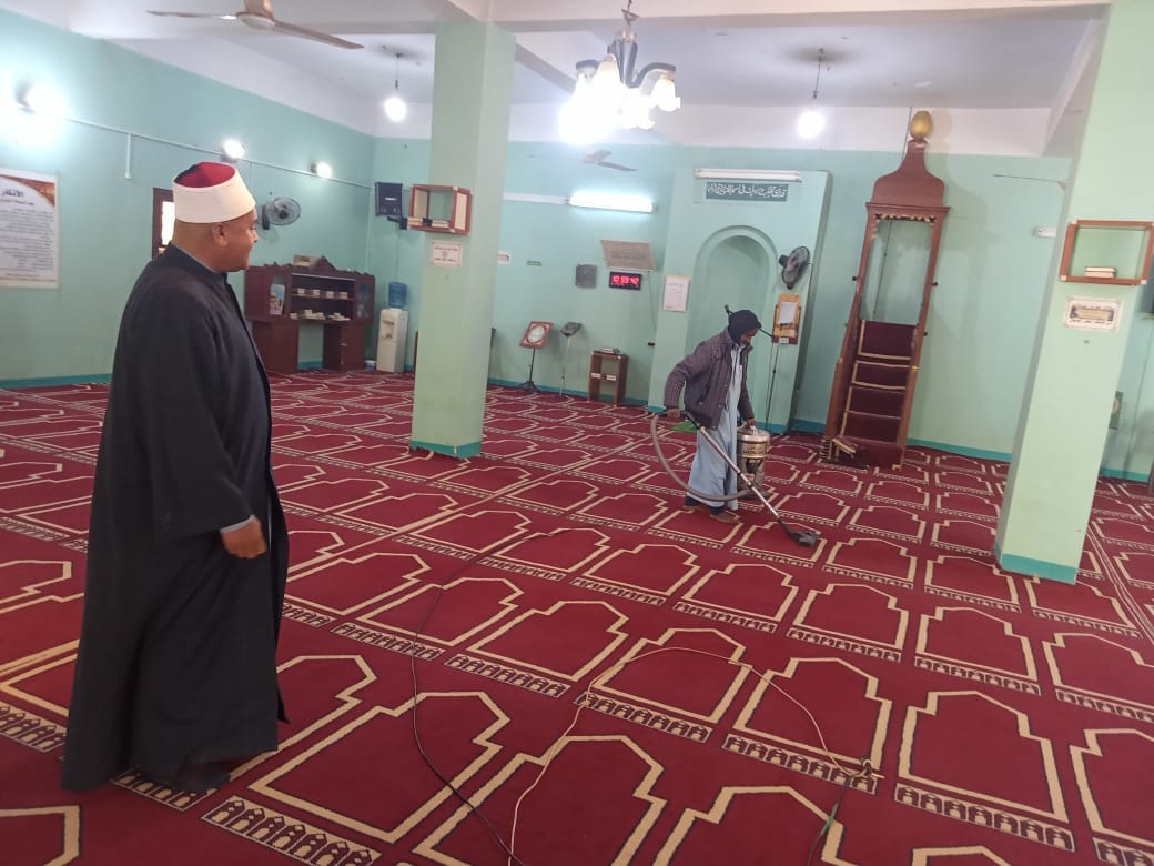 أوقاف الوادي الجديد تجهز 330 مسجدا لأداء صلاة التراويح في رمضان (7)
