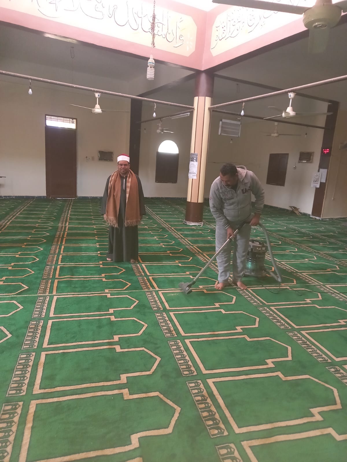 أوقاف الوادي الجديد تجهز 330 مسجدا لأداء صلاة التراويح في رمضان (9)
