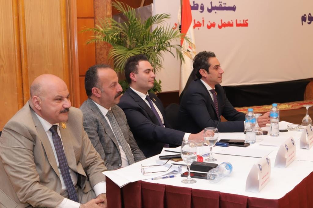 أمانة التنظيم المركزية لحزب مستقبل وطن تواصل اجتماعاتها بكوادر وقيادات الحزب في المحافظات