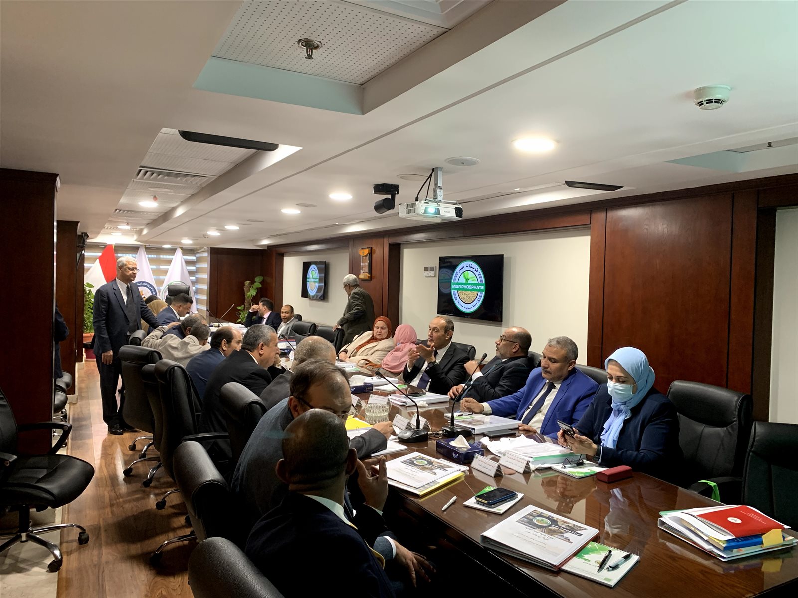 اجتماع مجلس إدارة فوسفات مصر (5)