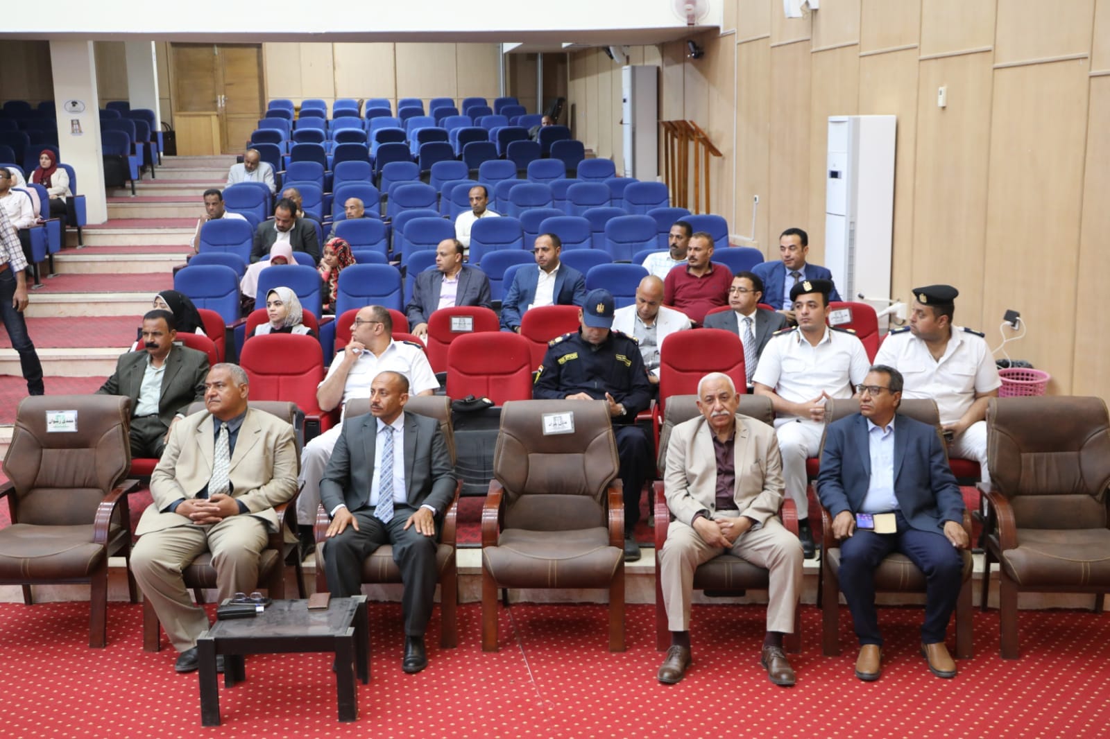 المجلس التنفيذي للوادي الجديد (3)