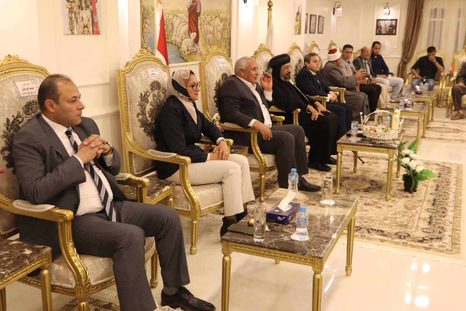 محافظ الوادي الجديد يقدم التهنئة بعيد القيامة المجيد (2)