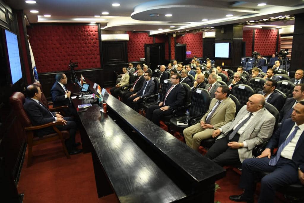 قضايا الإصلاح الإداري على طاولة نقاش مستقبل وطن بمشاركة أمانات المحافظات