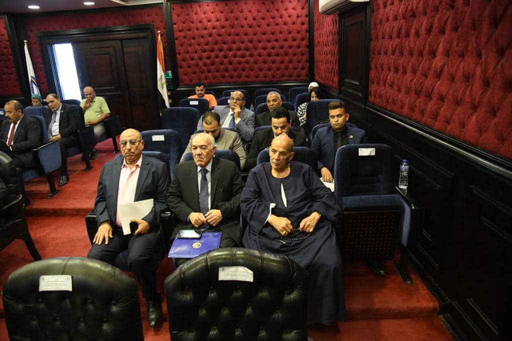 قضايا الإصلاح الإداري على طاولة نقاش مستقبل وطن بمشاركة أمانات المحافظات