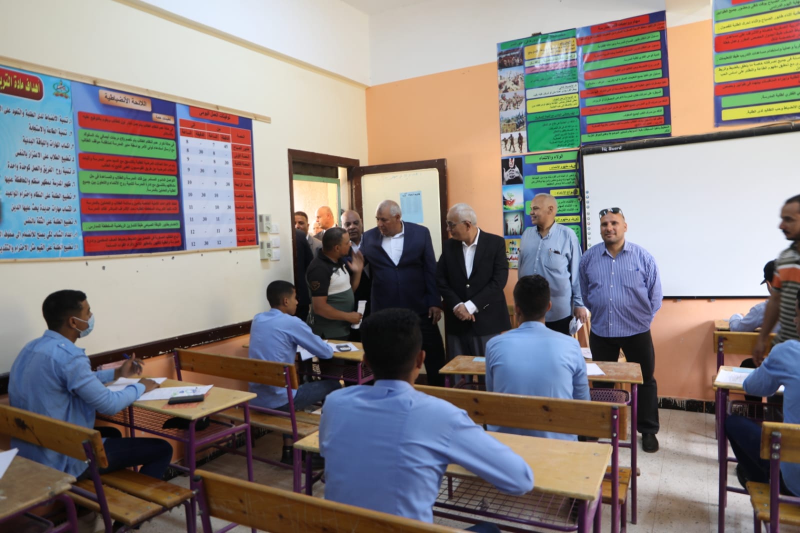 حجازي والزملوط يتفقدان امتحانات الدبلومات الفنية بالمدرسة الثانوية الصناعية العسكرية (8)