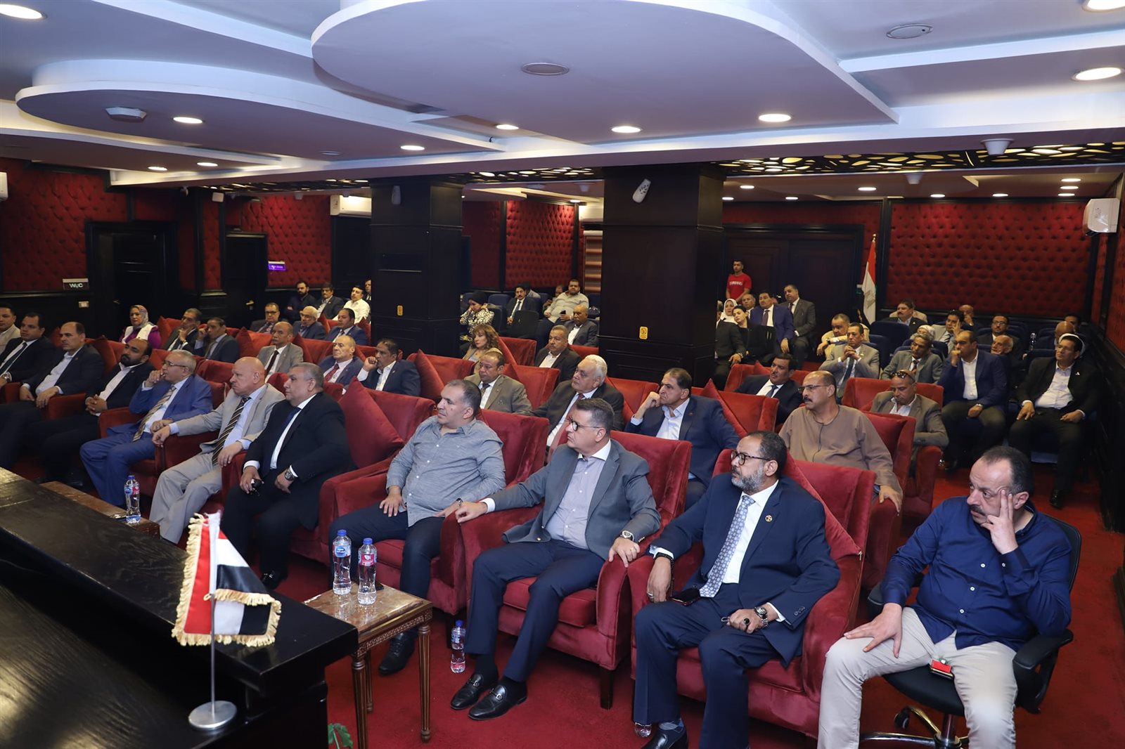 اللقاء التنظيمي الثالث بقيادات الحزب وهيئاته البرلمانية