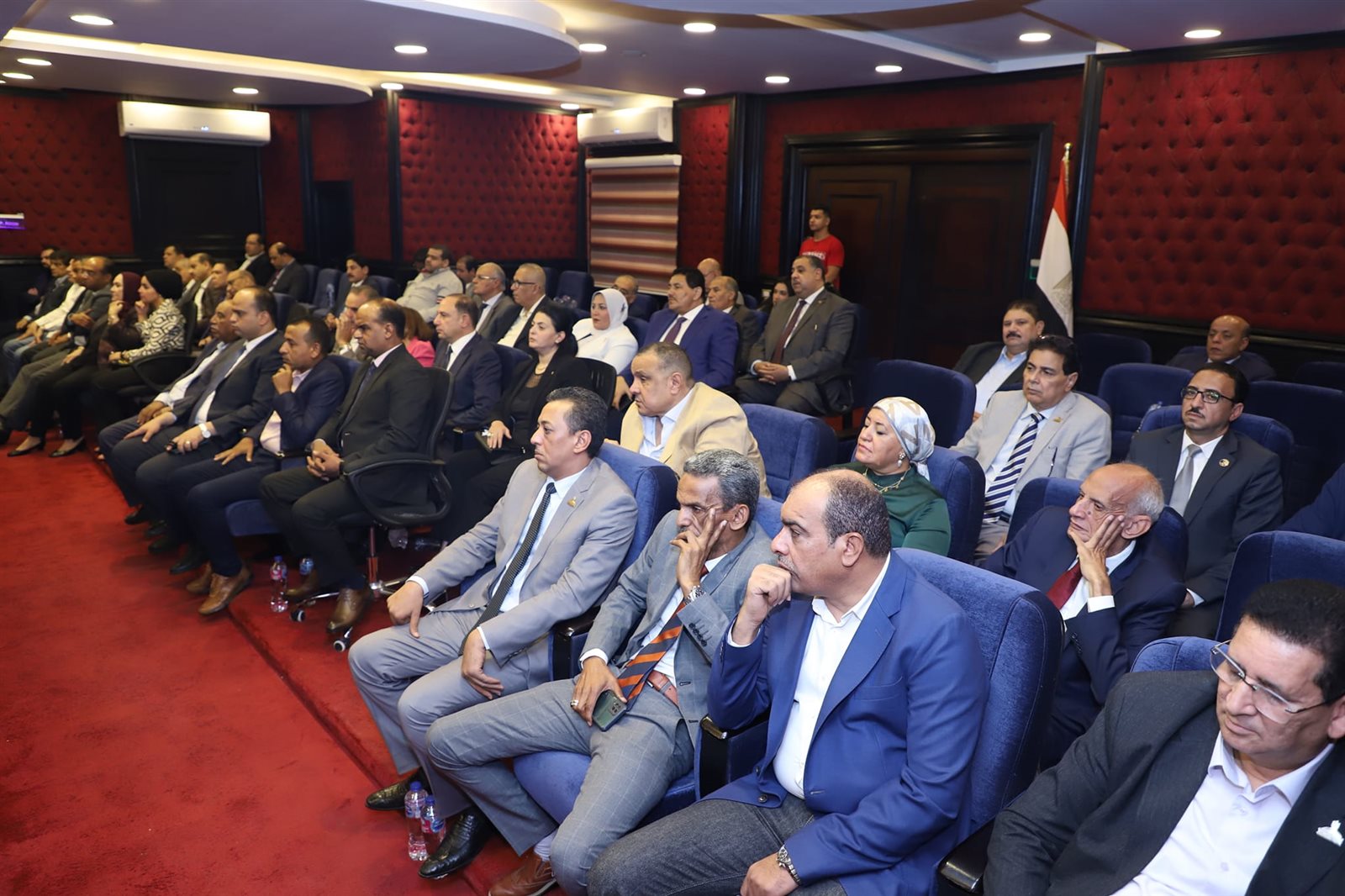 اللقاء التنظيمي الثالث بقيادات الحزب وهيئاته البرلمانية