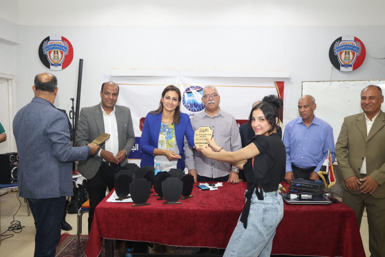 الملتقى الشبابي لدعم الفرق الرياضية في الخارجة (6)