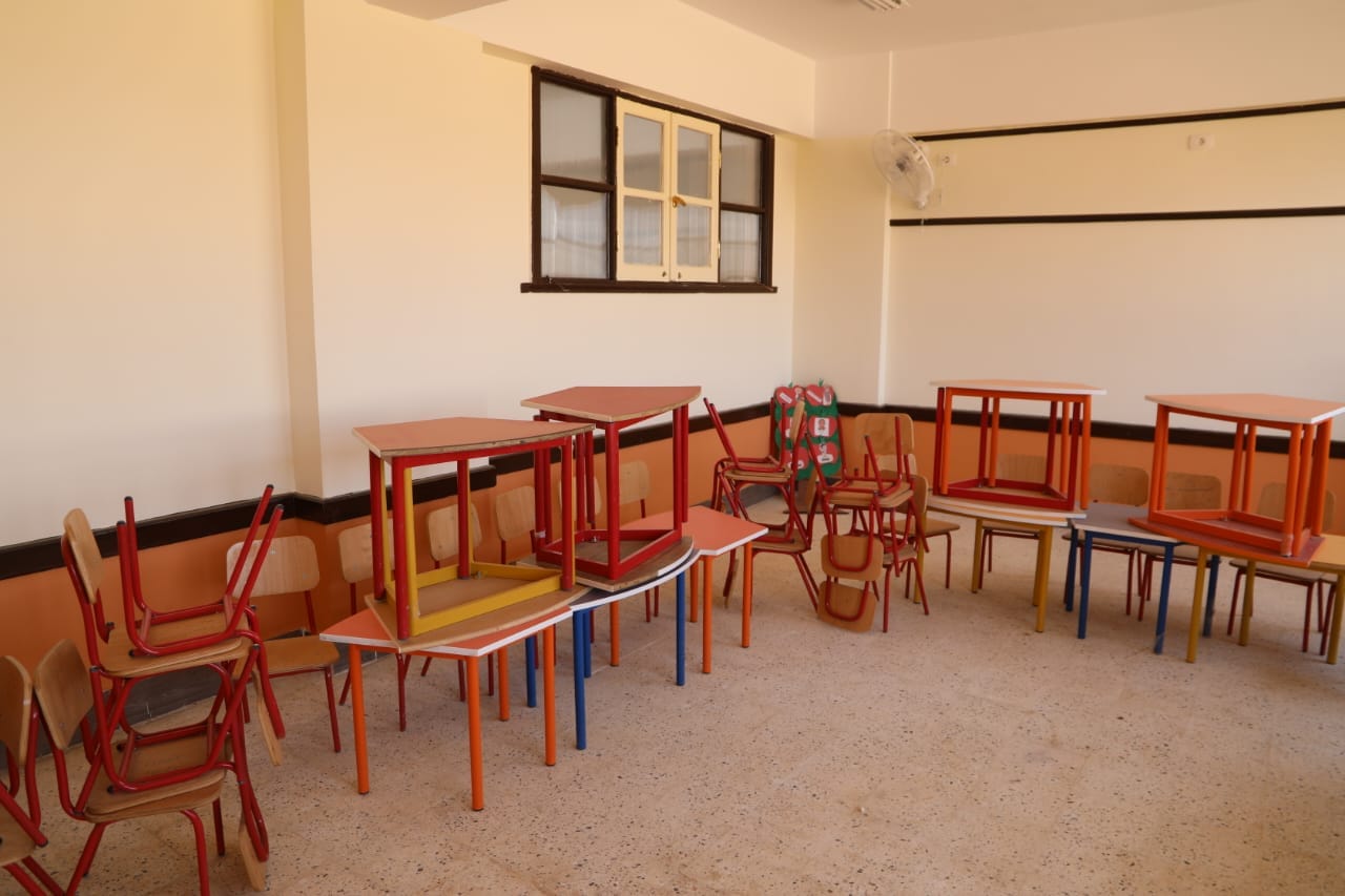 نائب محافظ الوادي الجديد تتابع جاهزية المدرسة الرسمية الدولية (9)