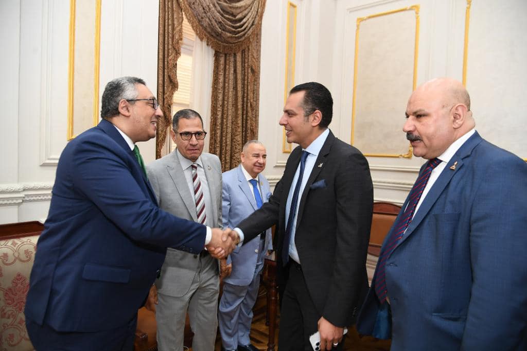 عبدالجواد يهنئ الفائزين في انتخابات اللجان النوعية