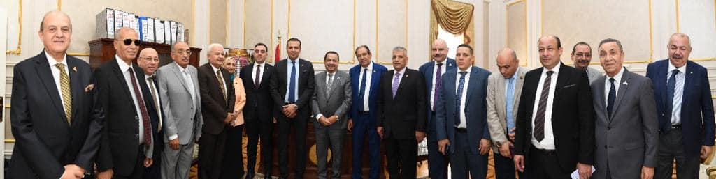عبدالجواد يهنئ الفائزين في انتخابات اللجان النوعية