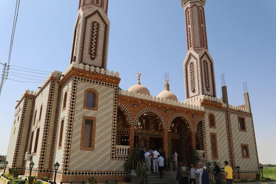 مسجد مدني بقرية الراشدة بالوادي الجديد