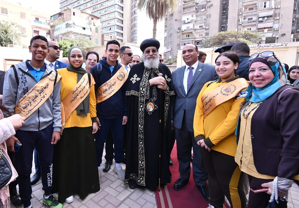البابا تواضروس الثاني يدلي بصوته في الانتخابات الرئاسية ويؤكد: �المشاركة مسؤولية�
