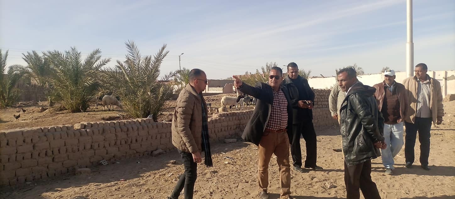 رئيس مركز باريس تفقد 3 قرى تابعة للمركز