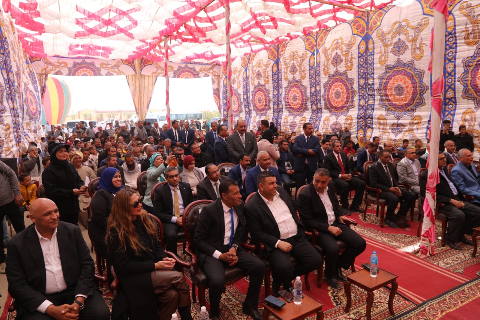 مؤتمر جماهيري لوزيرة التخطيط بقرى بشار الخير بالوادي الجديد