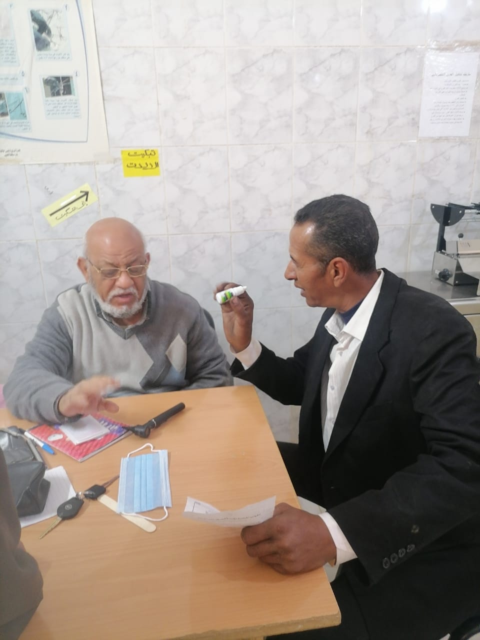 عيادة الأنف والأذن والحنجرة بقافلة مستقبل وطن بالمنيرة