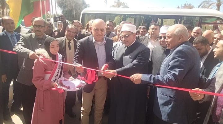 رئيس جامعة الأزهر ووزير الإسكان يفتتحان كلية البنات الأزهرية بالوادي الجديد