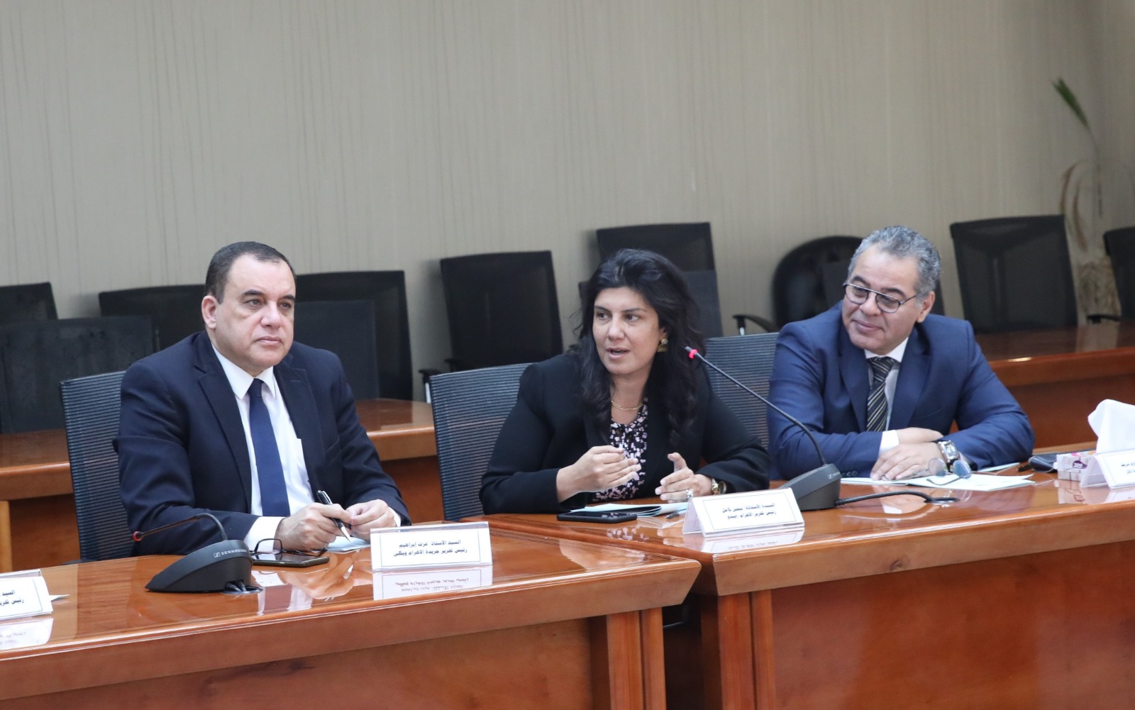 وزير المالية خلال لقائة رموز الصحافة والإعلام