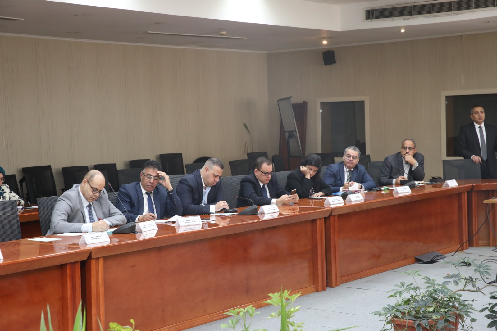 وزير المالية خلال لقائة رموز الصحافة والإعلام