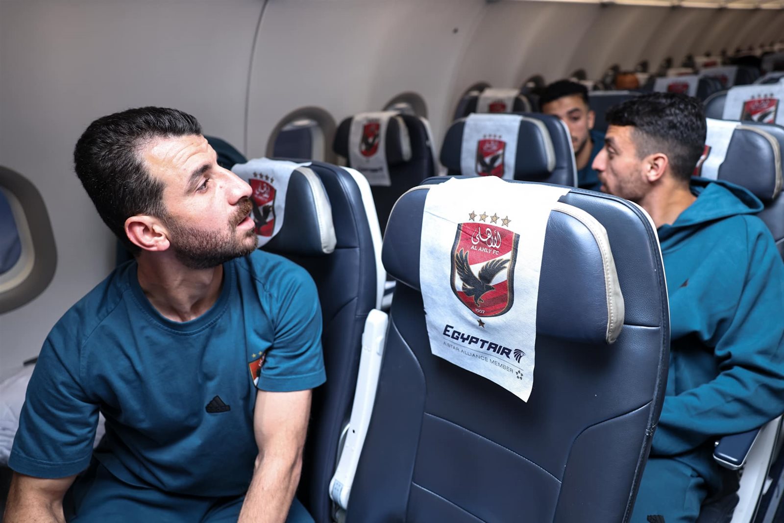 بعثة الأهلى فى طريقها لتنزانيا