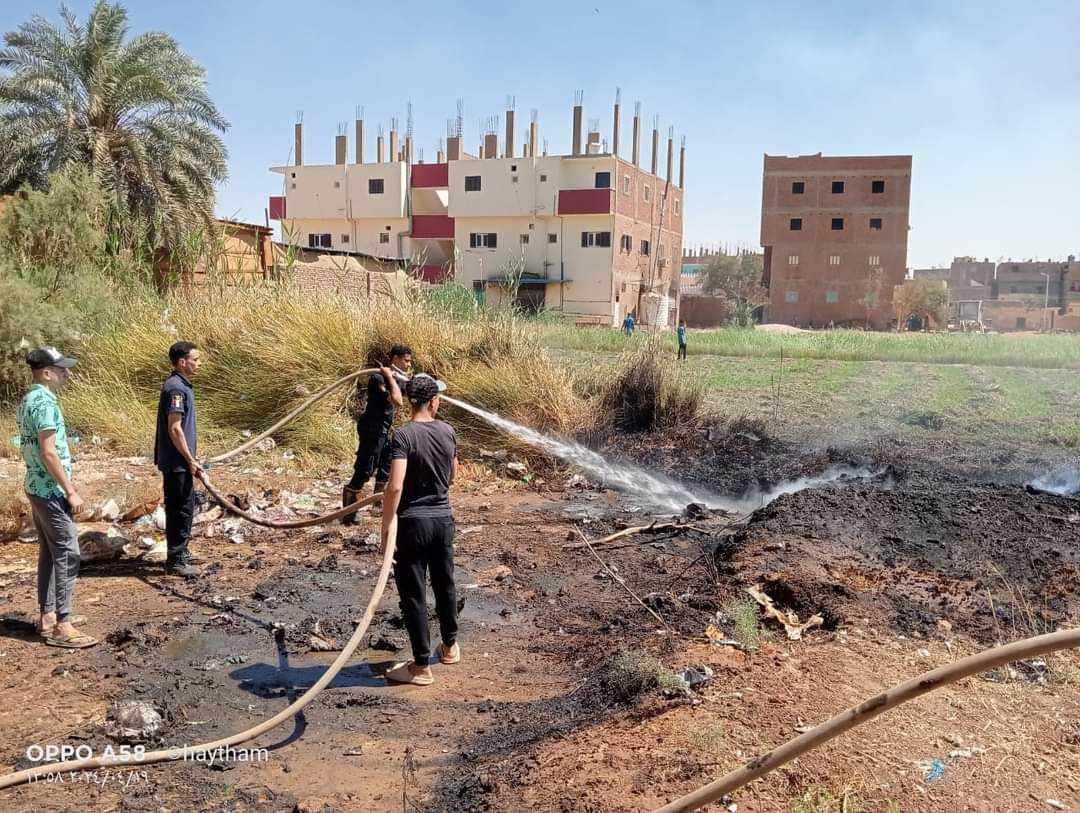 عمليات اخماد حريق بمركز الداخلة
